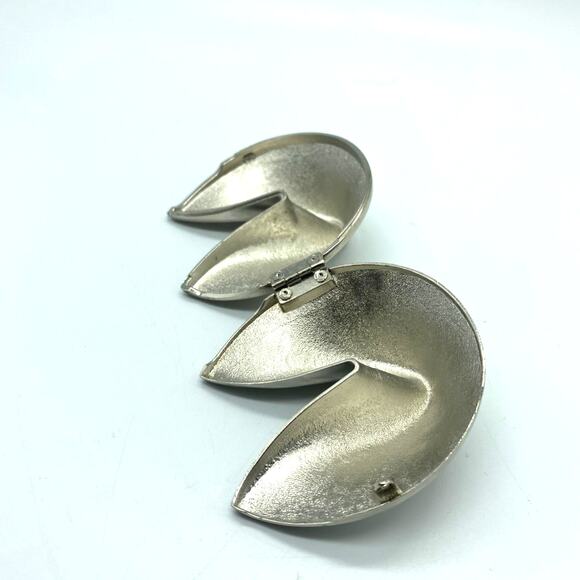 Fortune Cookie Trinket Box, Silver Plated Chinese‎ Fortune Good Luck gift - Picture 5 of 7